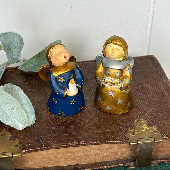 Vintage MCM Sculptures Christmas Angel Carolers (Set of 2) Vintage Figures - Picture 6 of 11